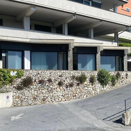 Torre Del Mare Rooms Bergeggi Bagian luar foto