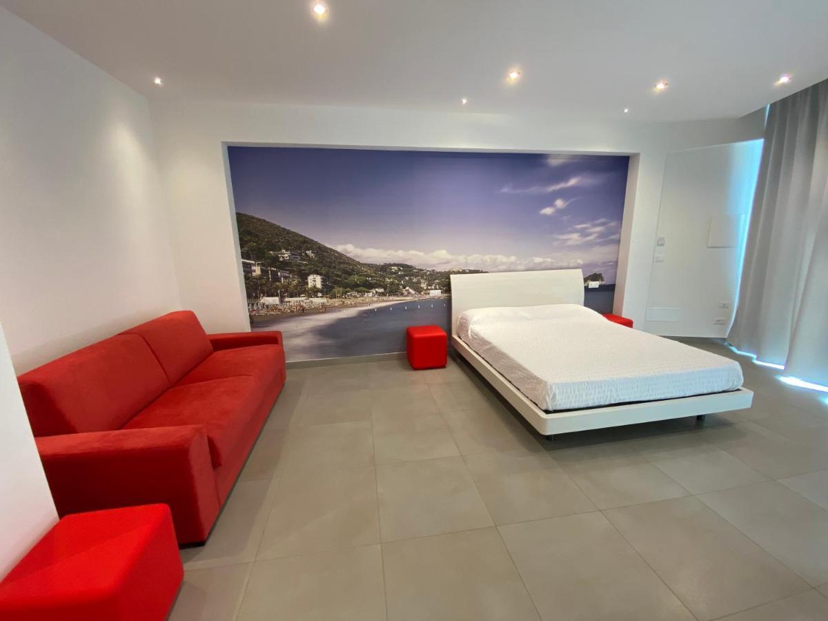 Torre Del Mare Rooms Bergeggi Bagian luar foto